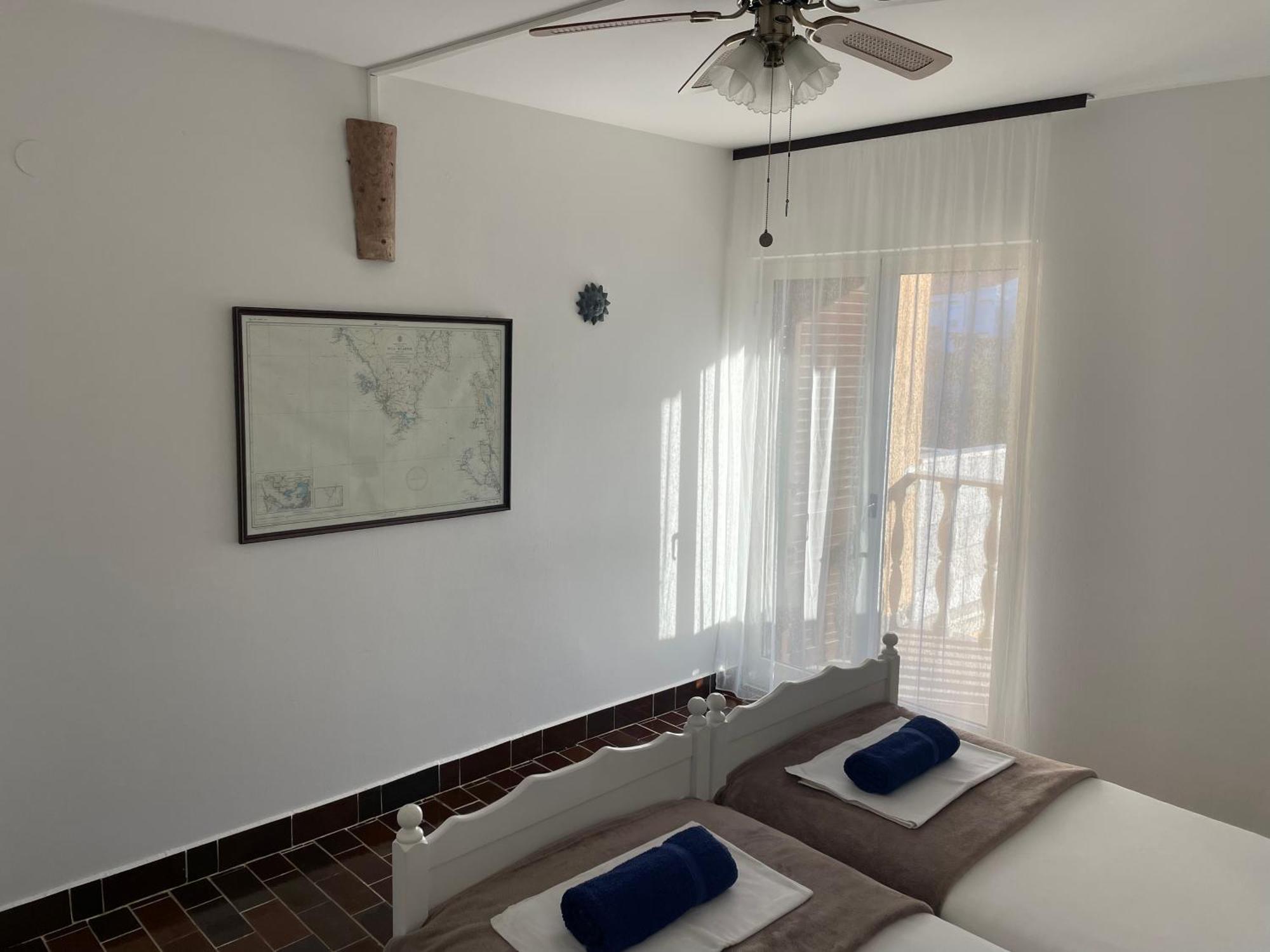Guesthouse Antonija Veli Lošinj Buitenkant foto