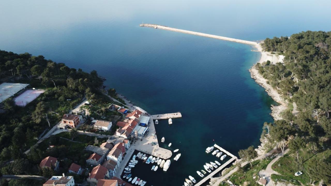 Guesthouse Antonija Veli Lošinj Buitenkant foto