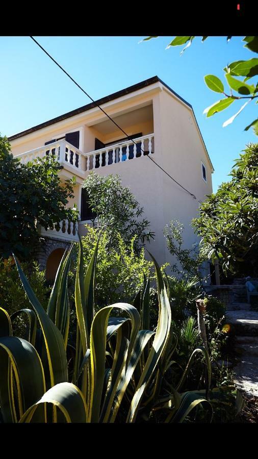 Guesthouse Antonija Veli Lošinj Buitenkant foto