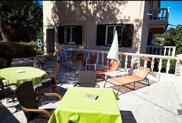 Guesthouse Antonija Veli Lošinj Buitenkant foto